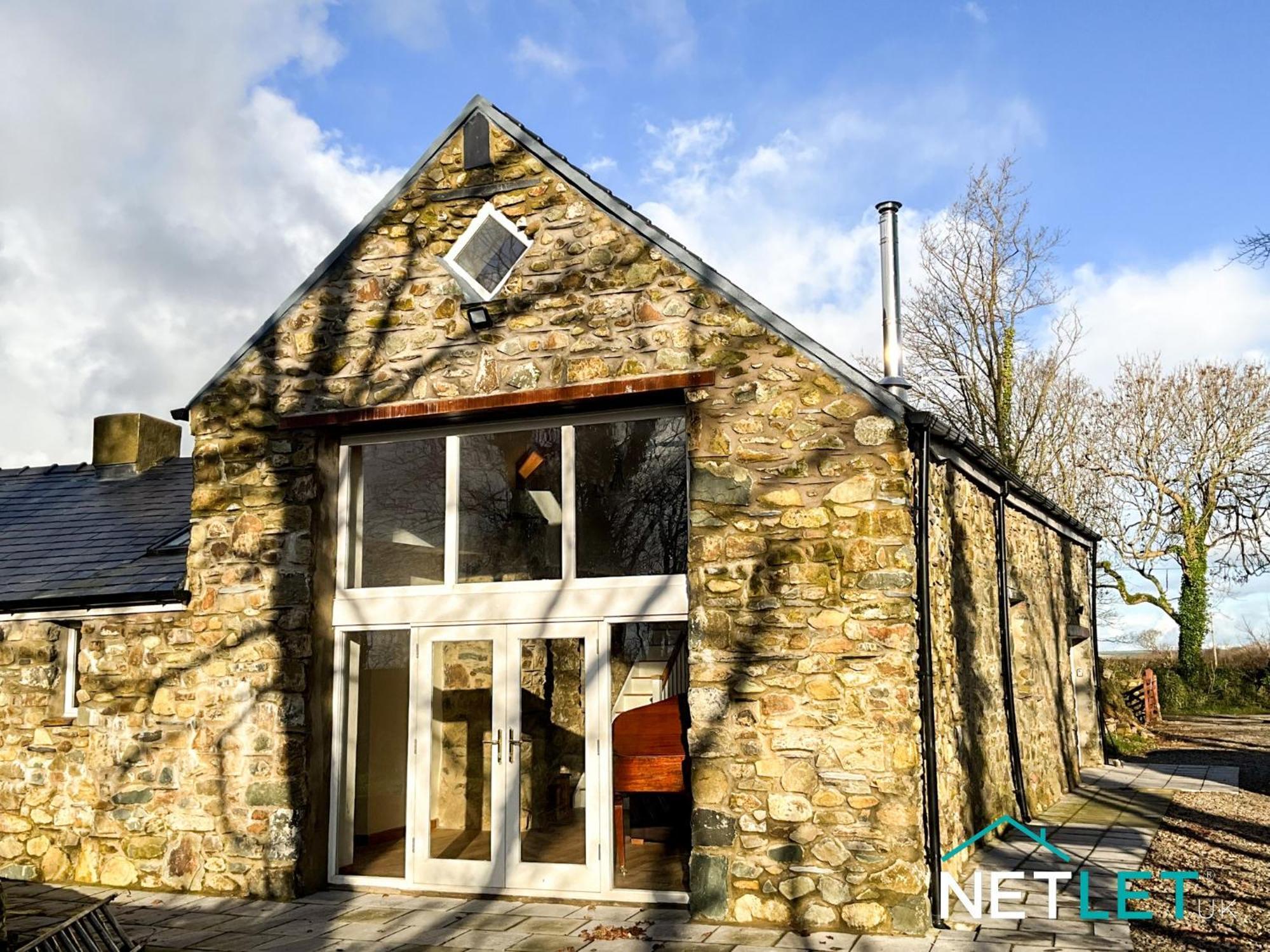 Casa de Férias Sgubor Sgiwiff - Luxury Family Rural Retreat In Pembrokeshire *