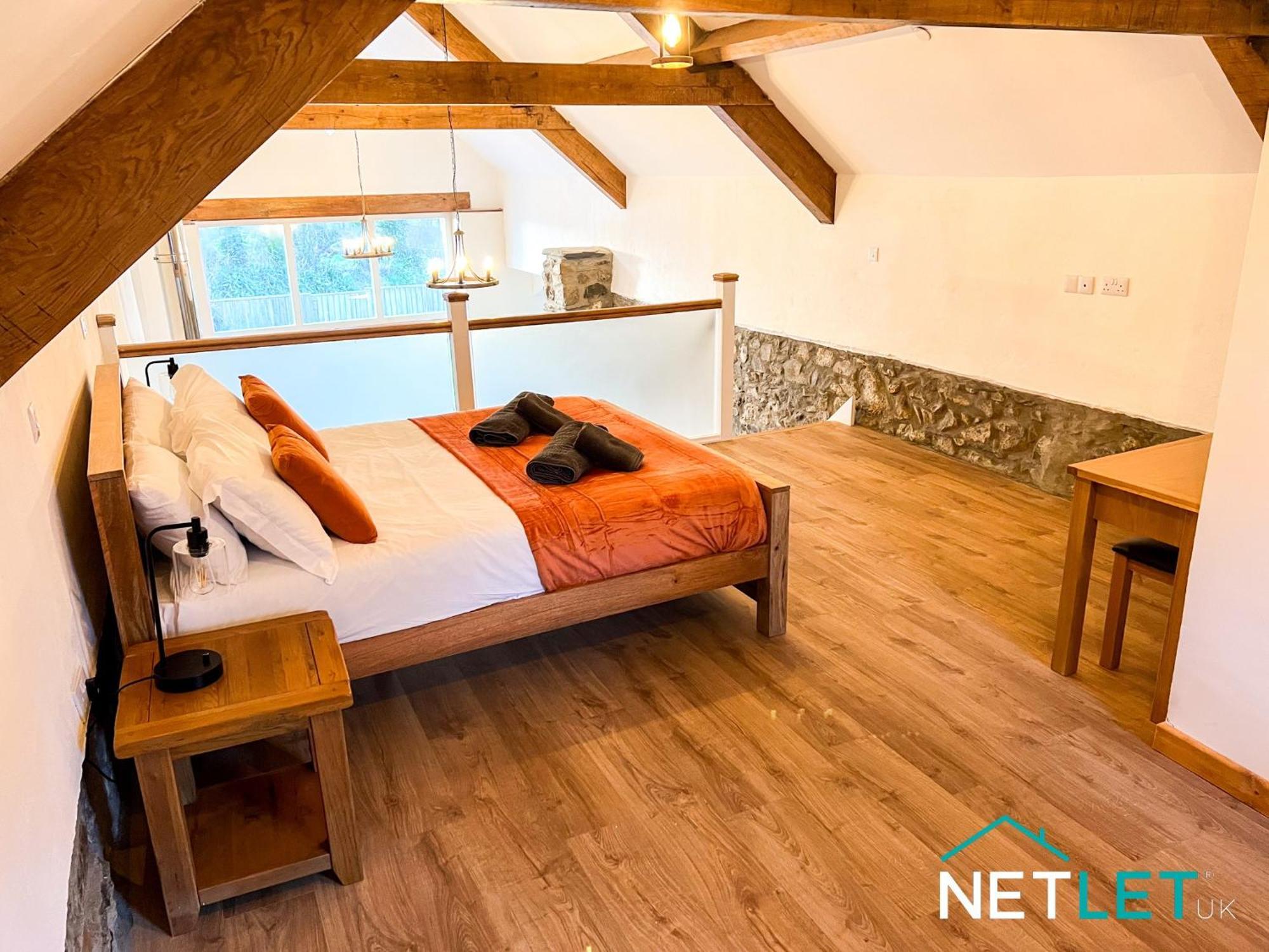 Sgubor Sgiwiff - Luxury Family Rural Retreat In Pembrokeshire * Solva
